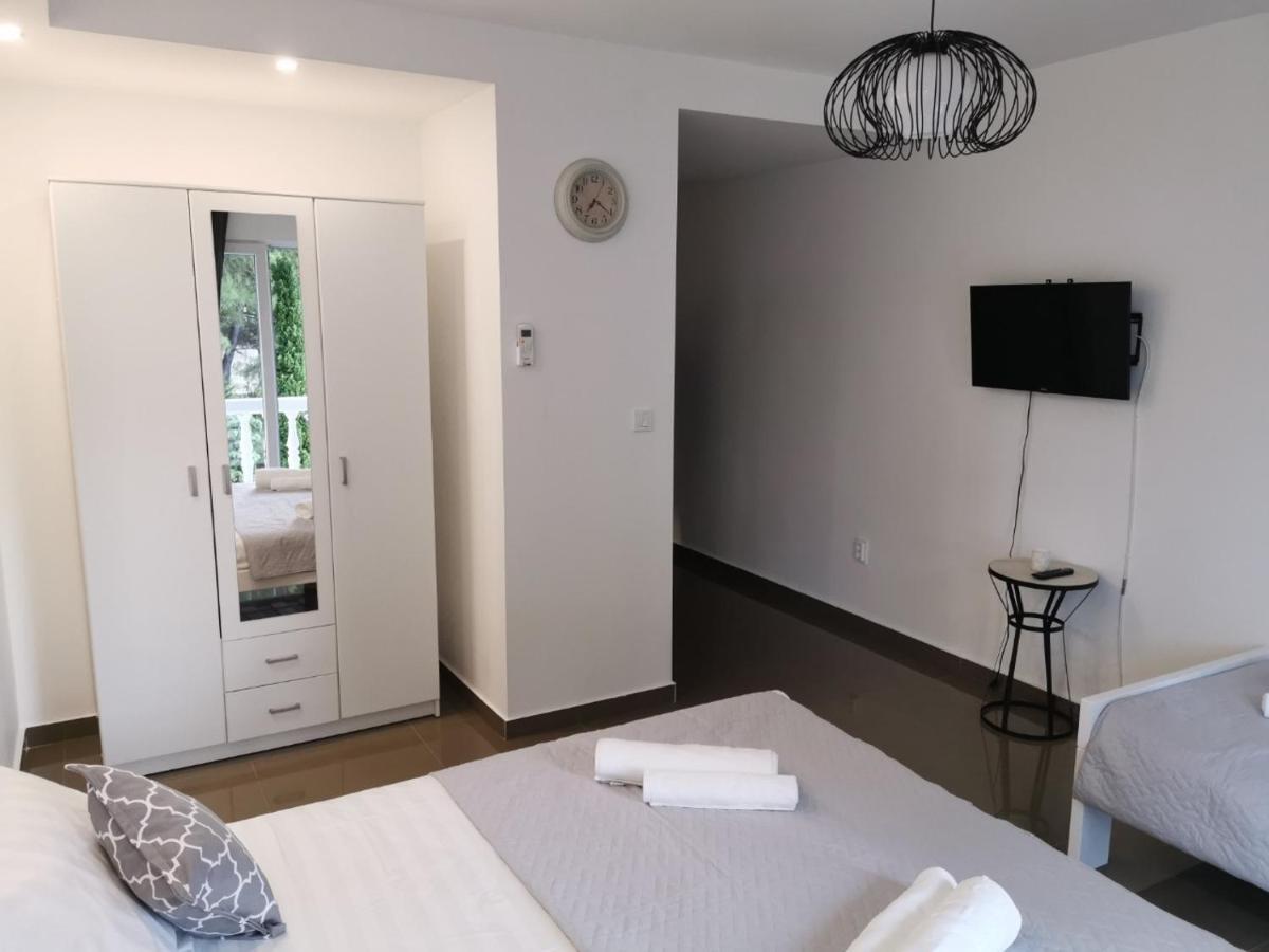 Ana Apartmani Sveti Stefan Extérieur photo