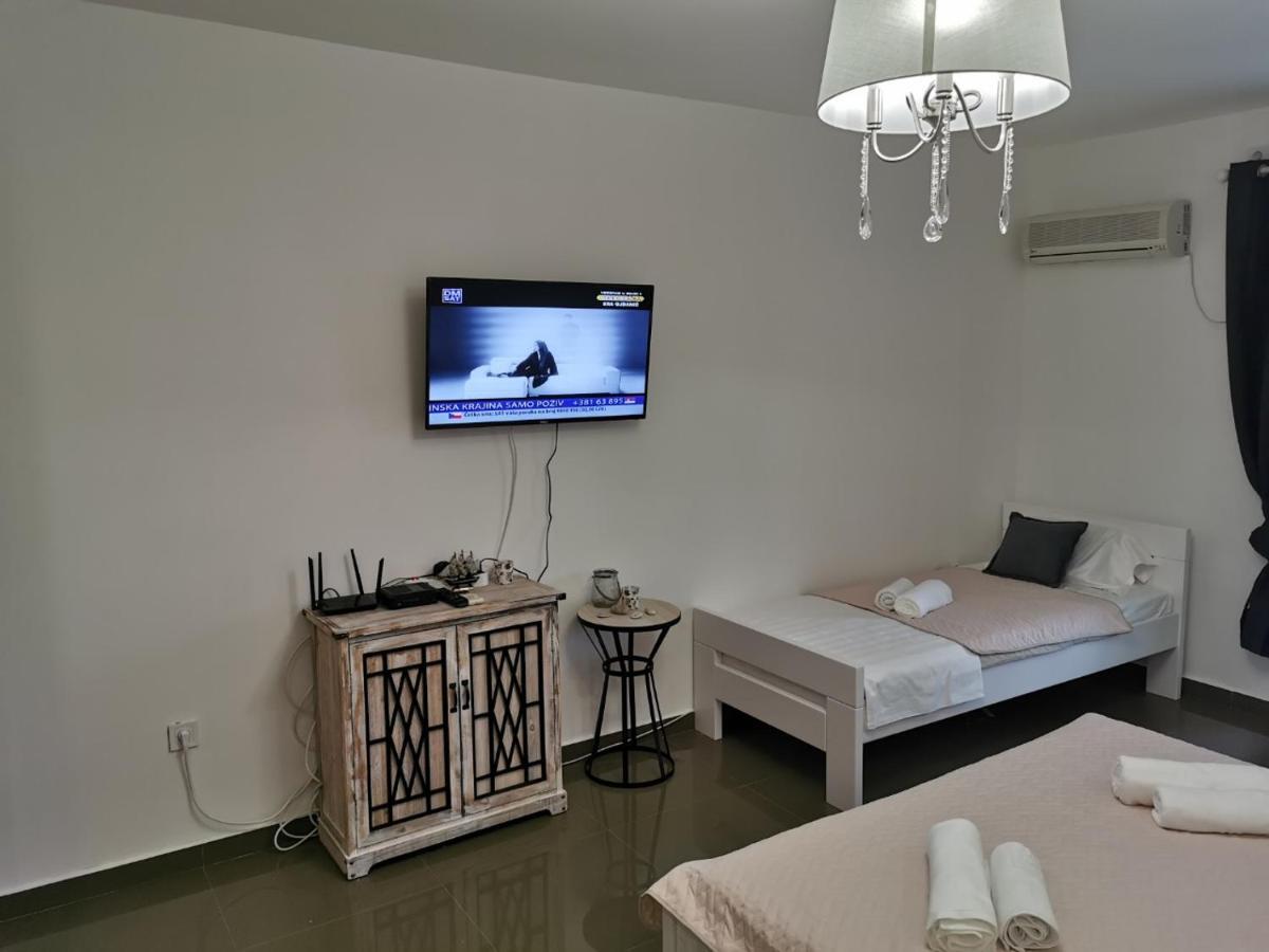 Ana Apartmani Sveti Stefan Extérieur photo